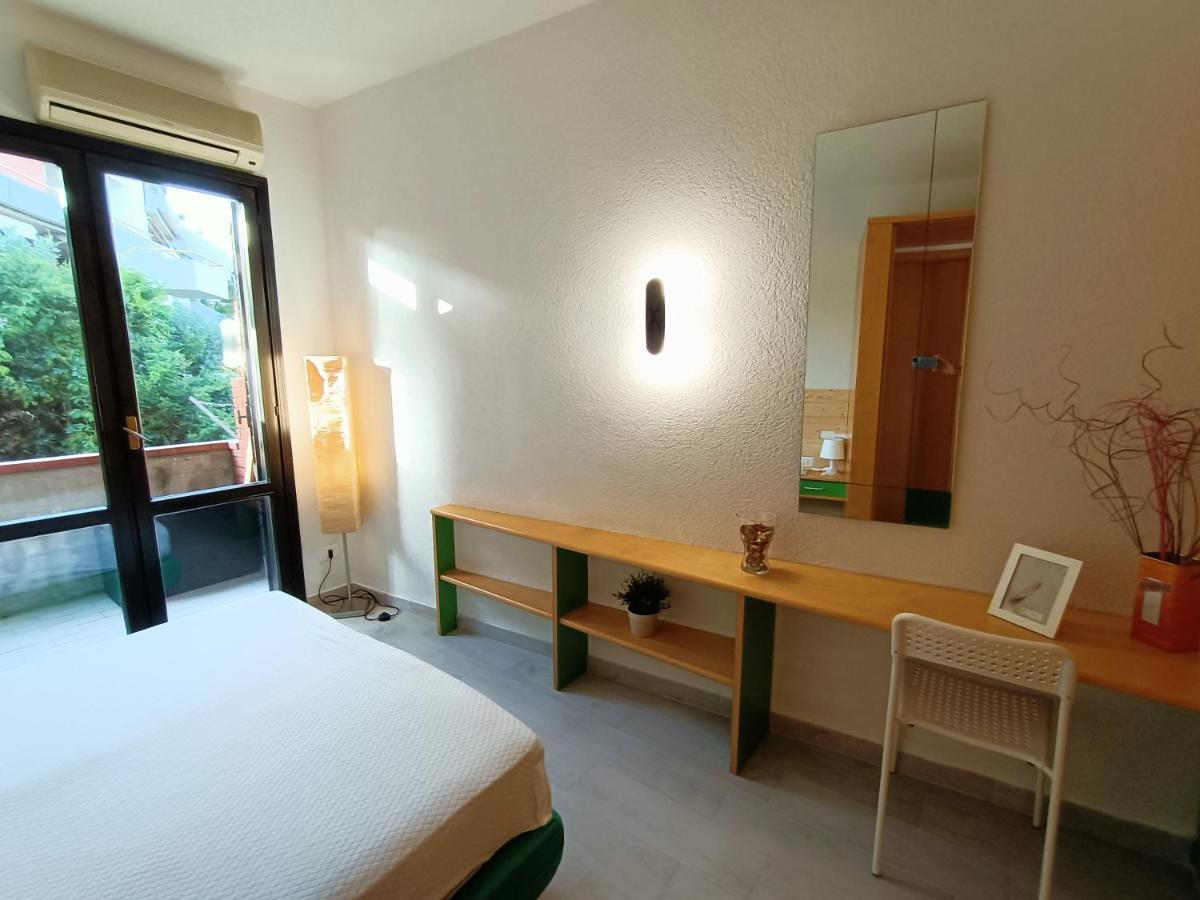 Venusilia Apartment - Free Parking Aci Castello Exterior foto
