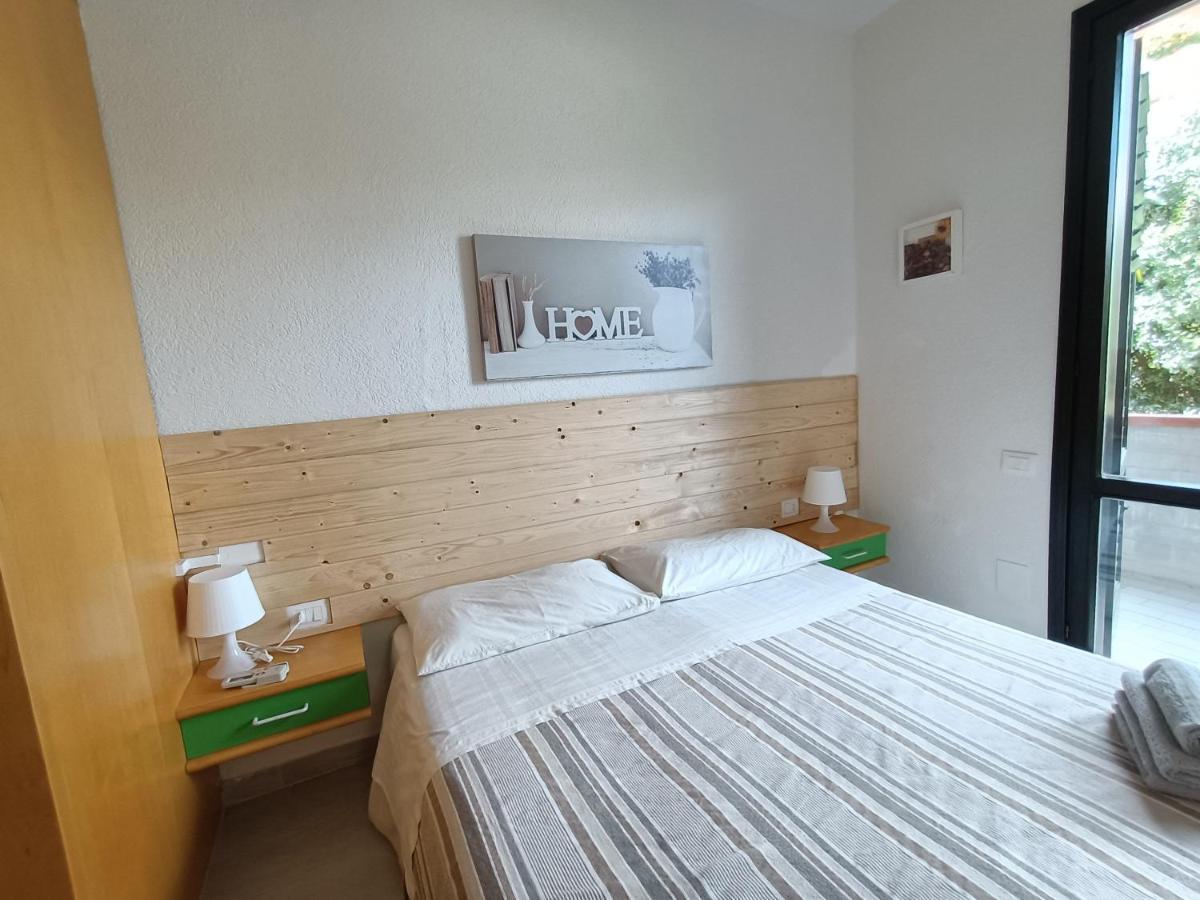 Venusilia Apartment - Free Parking Aci Castello Exterior foto